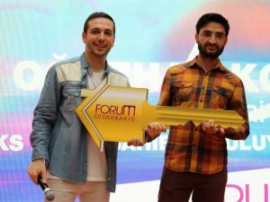 Diyarbakır’da Oğuzhan Koç izdihamı