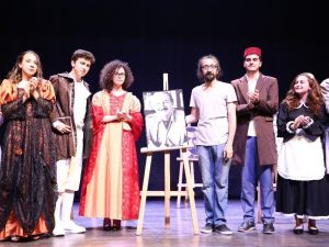 Aydın’da Şehir Tiyatrosu kursiyerleri sahneye çıktı