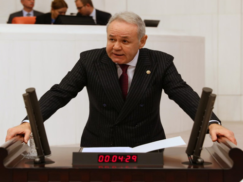 “Koronavirüs salgını, uluslararası ilişkilerde işbirliğini zorunlu kılıyor”