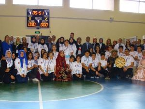 Adnan Menderes Proje İmam Hatip öğrencileri projelerini sergiledi