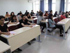 İzmir’de gerçek sınav provası