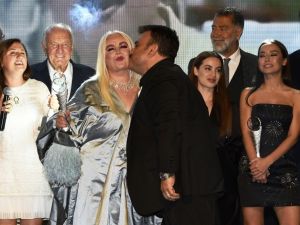 Ünlü isimler Bodrum’da buluştu