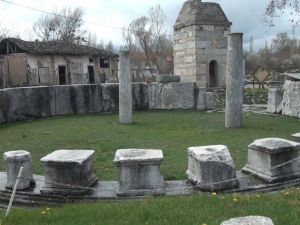 Dünyanın ilk borsa binasına ilgi artıyor