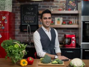 Dyt Emre Uzun: "Turşu bilinenin aksine sağlık deposu değil"