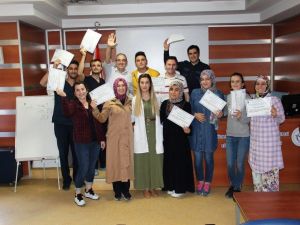 Kütahya Evliya Çelebi Eğitim ve Araştırma Hastanesinde Acil Hemşireliği eğitimi tamamlandı