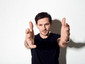 Kıbrıs’ta Neslihan Atagül Doğulu rüzgarı