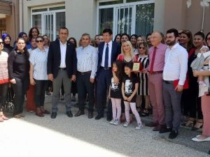Annelerden Otizmli çocuklara özel sınıf