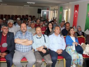 Bergama’da 169 kişiye zeytin budamacılık sertifikası