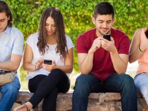 Neredeyse herkes yeni çıkan teknolojileri denemek istiyor