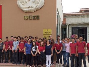Ödemiş Müzesi, öğrencilerin akınına uğradı