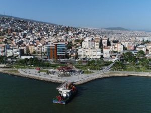 Başkan Sandal’dan Bayraklı’da işsizliğe karşı dev adım