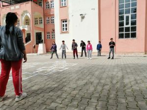 Geleneksel oyunlarla teknoloji bağımlılığı ile mücadele