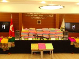 İstanbul’da 2 milyona yakın uyuşturucu hap ile 30 kilo kokain ele geçirildi