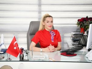 Kadınlar da saç ektiriyor