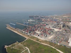 Marmara Bölgesi’nde en fazla ithalat yük elleçleyen limanı Kumport oldu