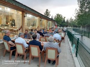 Öğrencilere sınav öncesi motivasyon iftarı