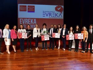 Liseli öğrenciler projeleriyle çevre kirliliğine çözüm aradı