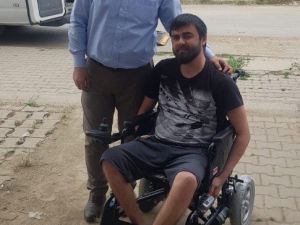 Salihli Belediyesinden engelli gence çifte bayram sevinci