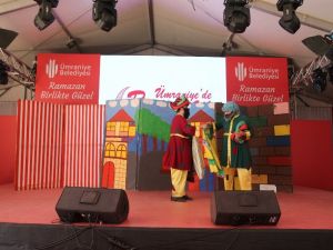 Ramazan’ın vazgeçilmezi Hacivat-Karagöz’e Ümraniye’de büyük ilgi