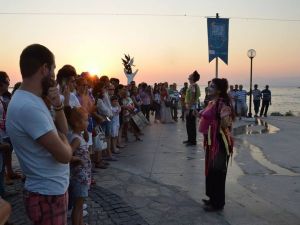 Kuşadası’nda tiyatro festivali iptal edildi