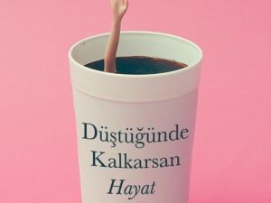 Uzman Psikolog Esra Ezmeci’den yeni bir kitap:  Düştüğünde Kalkarsan Hayat Güzeldir
