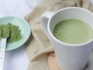 Matcha çayı kolesterolü düşürüp, karaciğeri koruyor