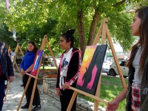 Tuval üzerine Akrilik boya sergisi