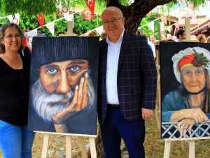 Menteşe Belediyesi resim kursiyerleri eserlerini sergiledi