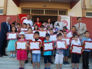 Manisa’da 250 binden fazla öğrencinin yaz tatili başladı