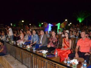 Didim’de Miss Apollon güzeli Rus Valeria seçildi