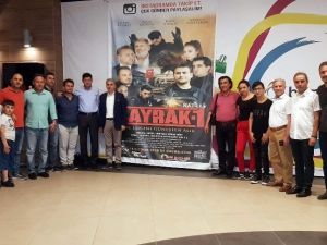 Nazilli’nin ilk sinema filmi ‘Bayrak’ gösterime girdi