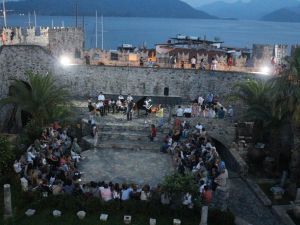 Marmaris Kalesi’nde konser