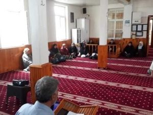 Emet’te hacı adaylarına seminer