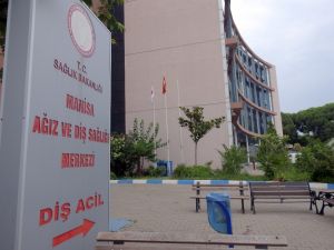 Manisalıların ağız ve diş sağlığı emin ellerde