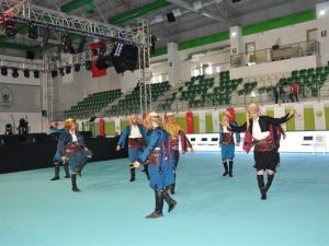 Kütahya Ferace Halk Oyunları Topluluğu Ankara’da