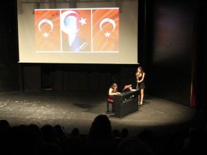 Çocuklar performansıyla usta piyanistleri aratmadı