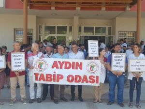 Aydın Tabip Odası, şiddet mağduru Dr. Orhan Bayır’e destek için Söke’ye çıkarma yaptı