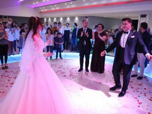 Milli güreşçi Kayaalp’in aklı düğününde de 2020 olimpiyatlarındaydı