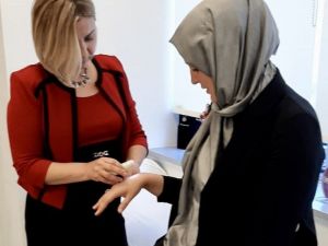 Güneş koruyucuları nemlendirici gibi kullanmak doğru değil