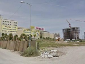 Esenyurt’ta E5 yanında dev arsa icradan yarı fiyatına satılık