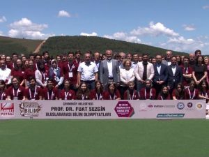 Çekmeköy Belediyesi 4. Uluslararası Bilim Olimpiyatları’nda ödül heyecanı