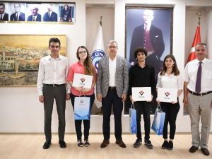 TÜBİTAK Ödüllerine Ege Üniversitesi damgası