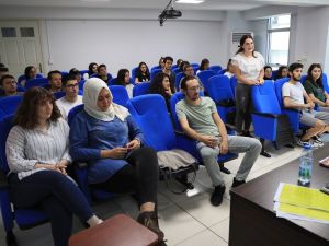 Pamukkale Belediyesi yabancı dil öğretiyor