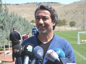 Ali Ravcı ile ünlü oyuncu Robert Downey’in benzerliği görenleri şaşırtıyor