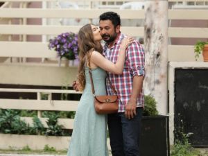 "Geçmiş Olsun" filmine İzmir’de özel gala