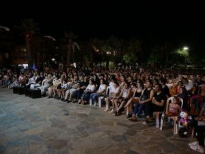 Denizli’de yaz konserlerine yoğun ilgi