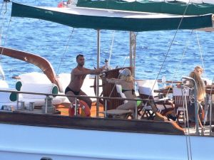 Kayserisporlu futbolcu Bodrum sezonunu ’Cicişler’le açtı