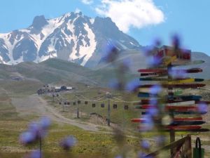 Erciyes’in yazı başka kışı başka güzel