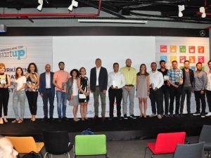 Sürdürülebilir kalkınmaya destek veren yeni nesil girişimciler ödüllendirildi