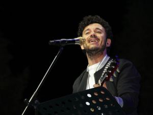Ünlü sanatçı Buray, Çorum’da konser verdi